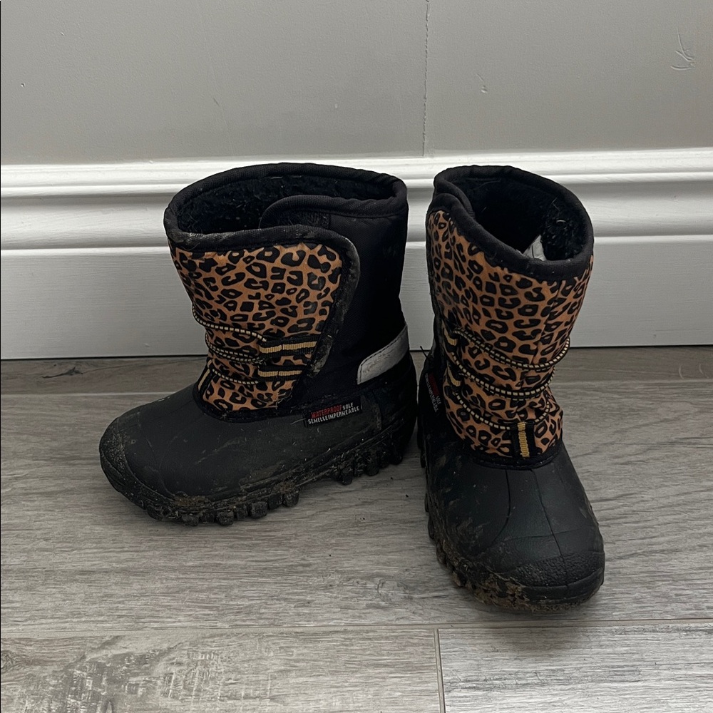 Leopard Print Winter Boots